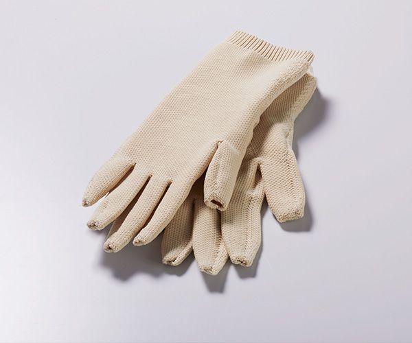 WHOLEGARMENT compression glove