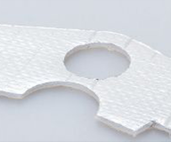 insulating material (aluminum + sponge)